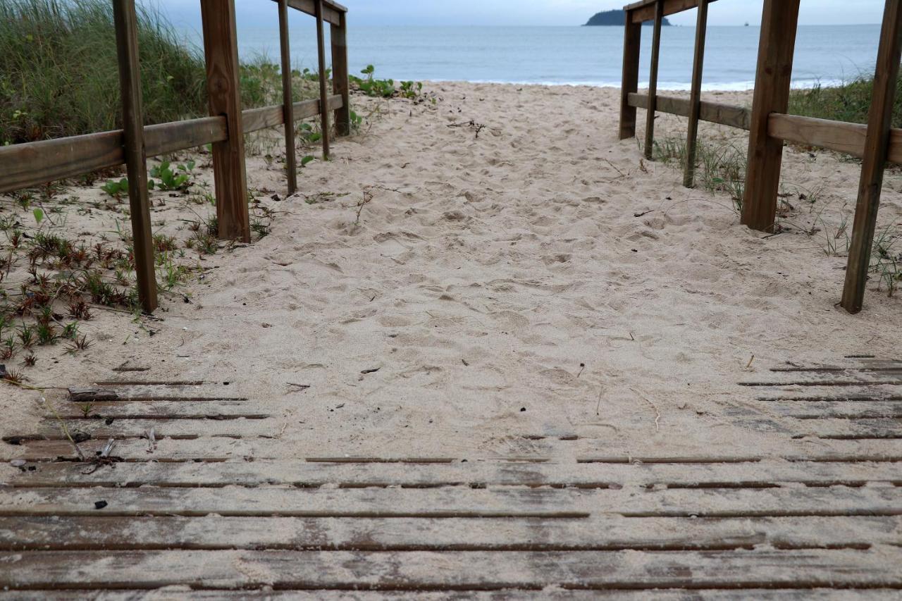 Curta Praia Do Quilombo - Lunata Penha  Kültér fotó
