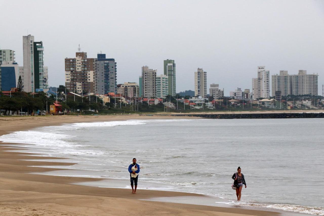Curta Praia Do Quilombo - Lunata Penha  Kültér fotó